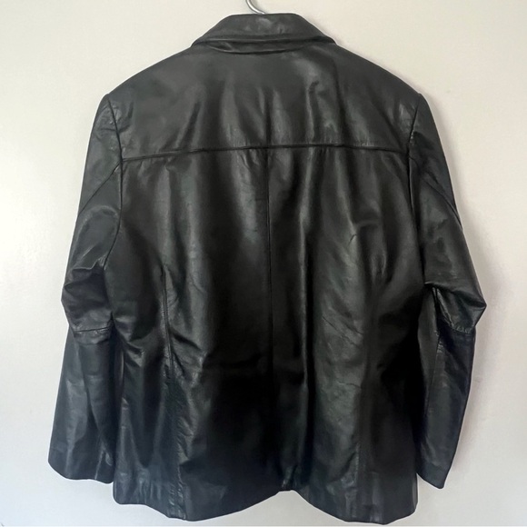 Wilsons Black Leather Jacket Women’s XL Full Zip Insulated Classic Edgy Chic - Picture 7 of 13